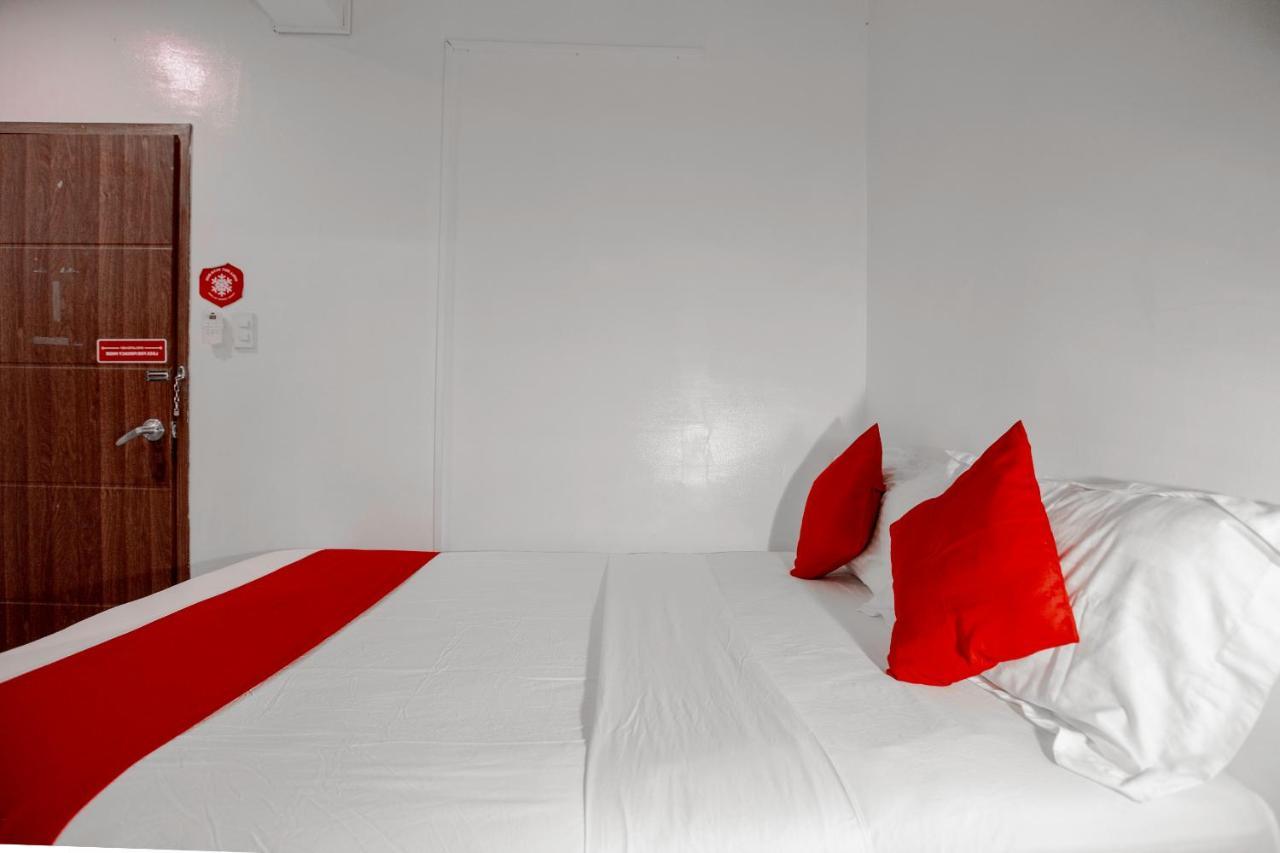 Hotel Super Oyo 134 The Bedstation Mandaluyong Exterior foto