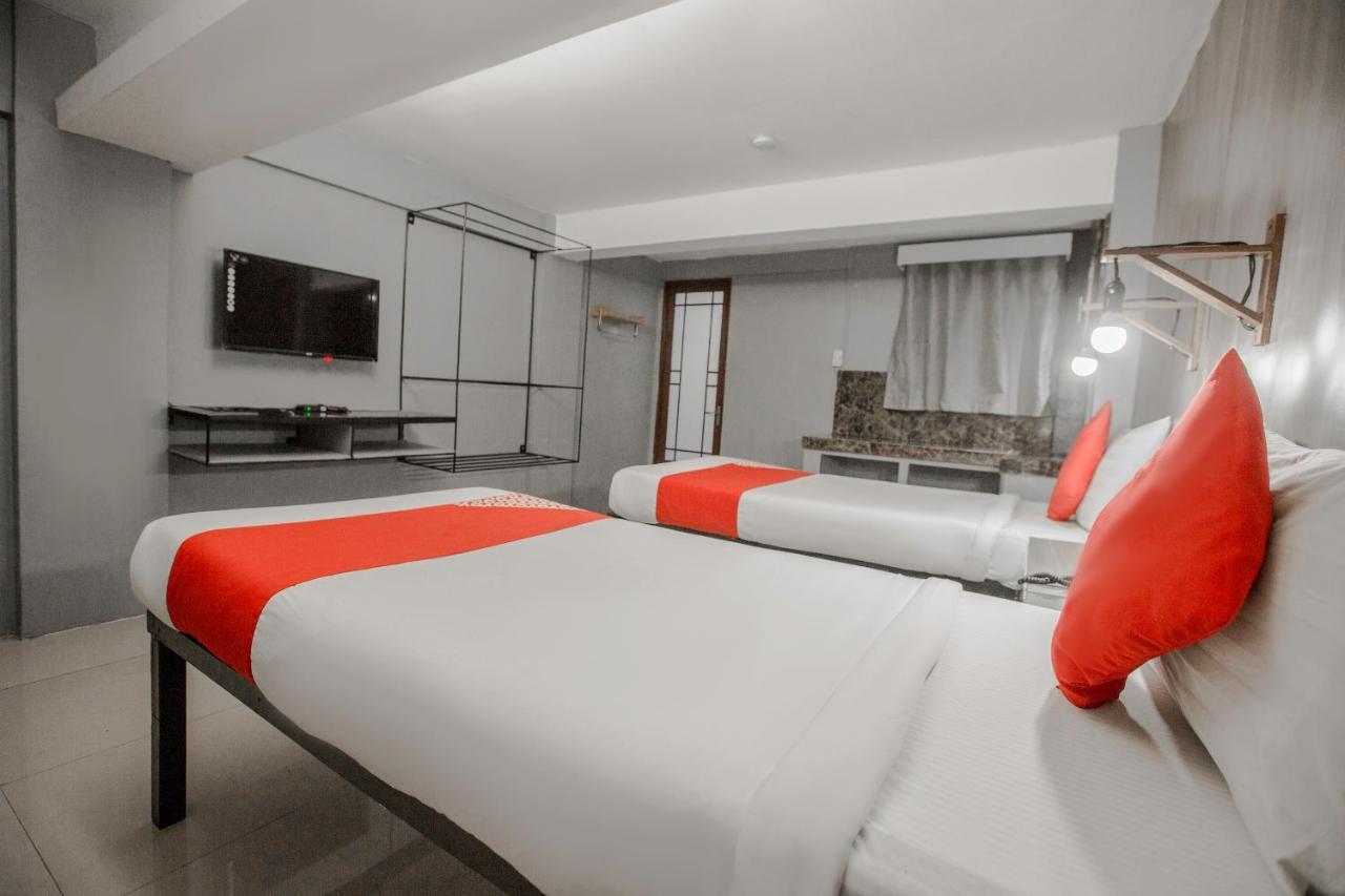 Hotel Super Oyo 134 The Bedstation Mandaluyong Exterior foto