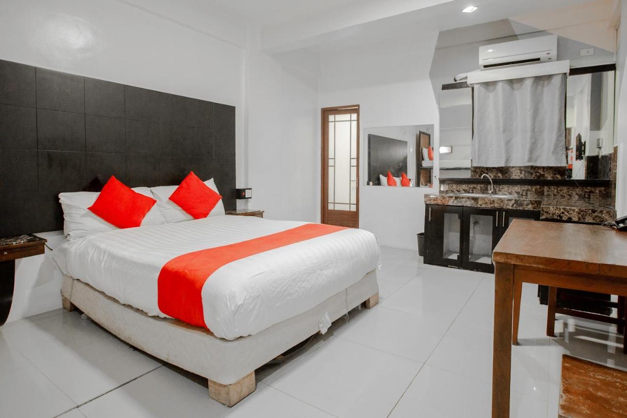 Hotel Super Oyo 134 The Bedstation Mandaluyong Exterior foto